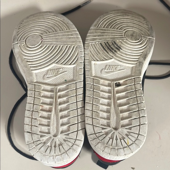 Like New, Nike Jorden Style Youth Shoes - Picture 6 of 6